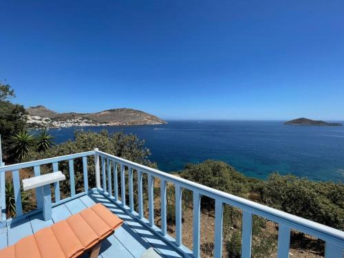 Leros Apartment | Castle Vigla Studio Leros