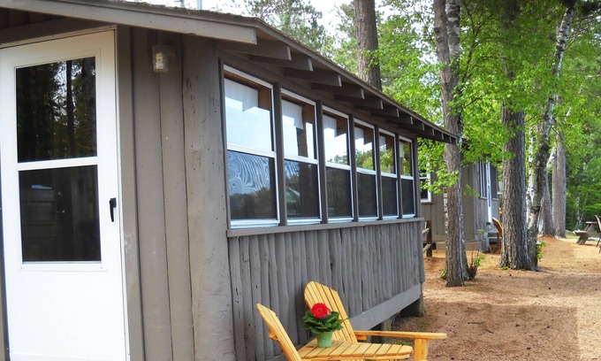 St Germain Cabin | Cedaroma Lodge Cabin #4 Little St Germain Lake Northern Wisconsin Cabin