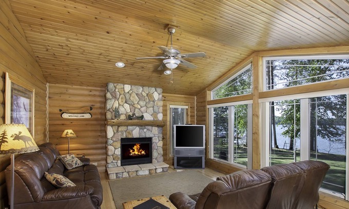 St Germain House | Cedaroma Lodge Lake Home Cabin #10