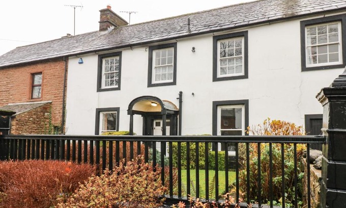 Temple Sowerby House | Cedars