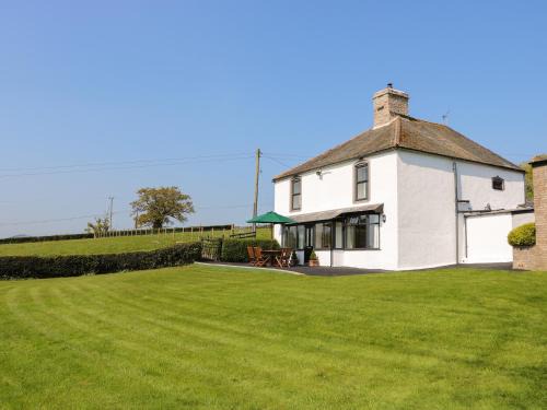 Rhyd-y-foel House | Cefn Isaf