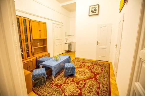 Budavar Apartment | Center apartment 1 bedroom privite use Spring room
