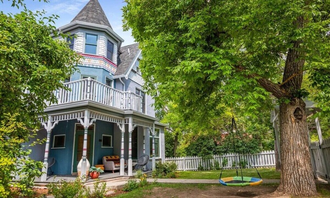 Helena House | Central 1890s Victorian, Artist's Home