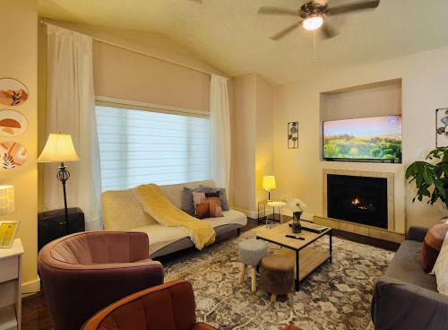 North Central Edmonton House | Central 3 Bedroom Gem Near ICE District - Stadium and Malls