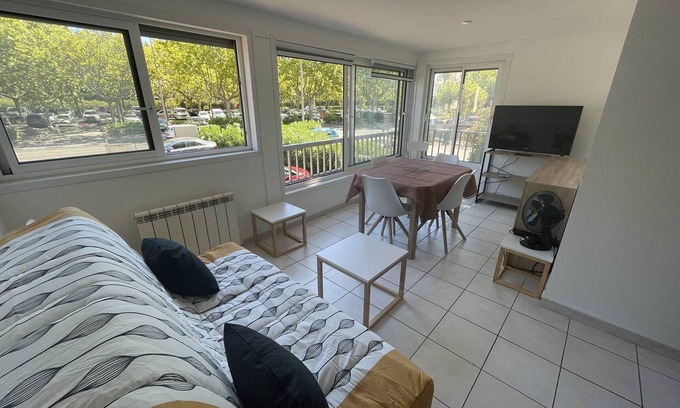 Cap d'Agde Apartment | Central Apt: 2BR, Pool, Parking, Steps to Port & Beach