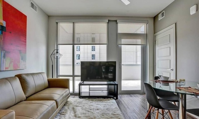 Garden Hills Apartment | Central ATL 1BR | Walk to Buckhead Village | Peachtree