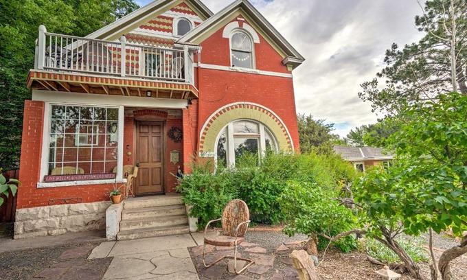 Colorado Springs House | Central Colorado Springs Home with Alluring Backyard