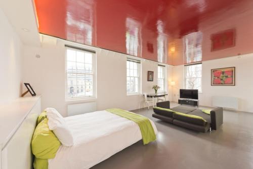 City Centre Dublin Apartment | Central Designer Apartment with river views