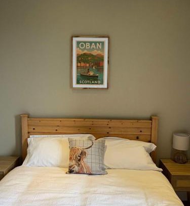 Oban Apartment | Central Oban 2BR Short walk to Ferries and Harbour