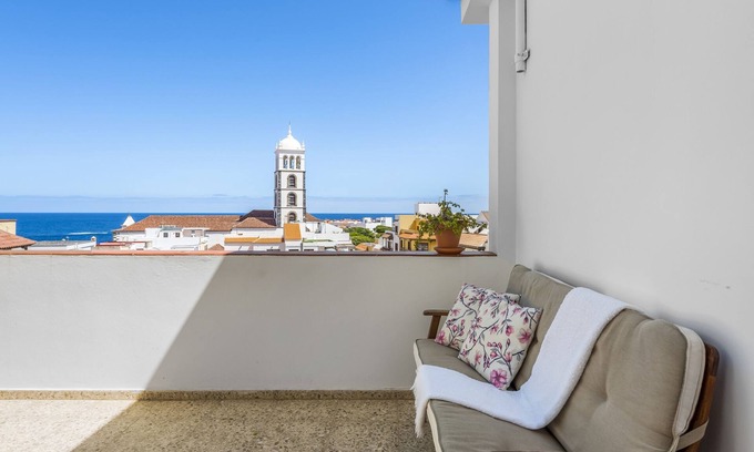 Garachico Apartment | Central Penthouse w big Terrace Ocean City View
