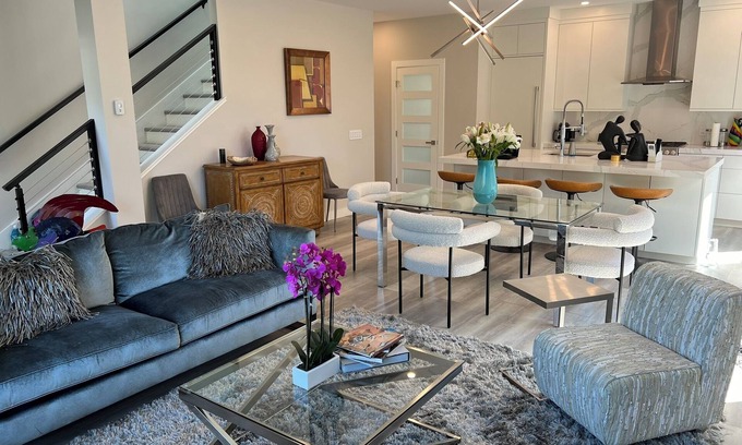 Provincetown House | Central & Quiet Modern townhome 3 levels. 5 Min walk to townhall. Parking avail