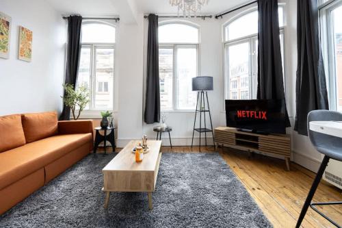 Northern Quarter Apartment | Central Sleeps 6 Stunning 2 Bed by City SuperHost
