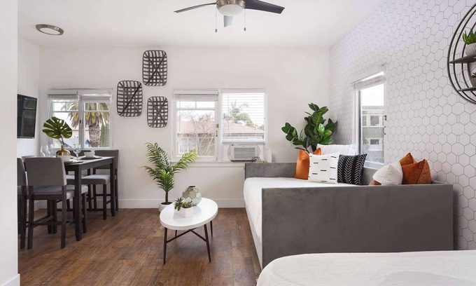 Golden Hill Apartment | Centrally Located 2BR Condo with Luxury Interior