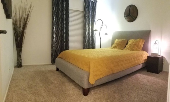 South Central Houston Condo | Centrally Located Condo