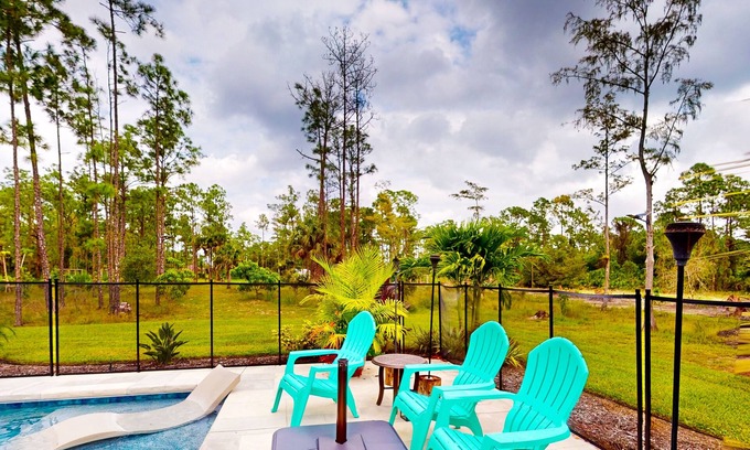 Rural Estates House | Centrally located home with private pool, firepit, patio, grill, 2 bikes, & AC