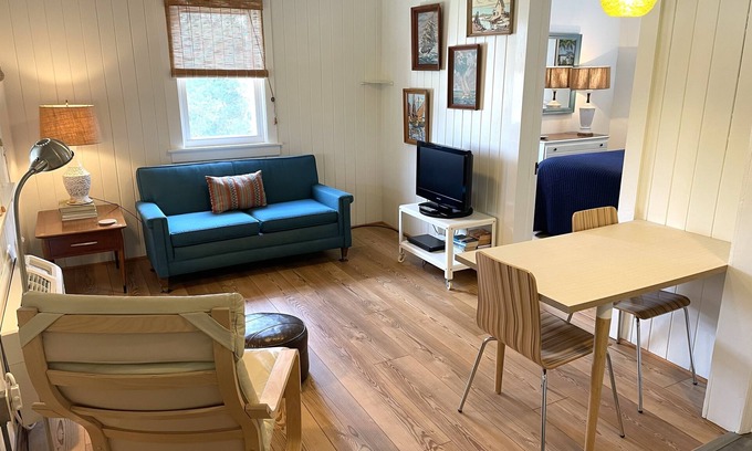 Ocracoke Condo | Centrally located in the heart of Ocracoke Village. Perfect for two!