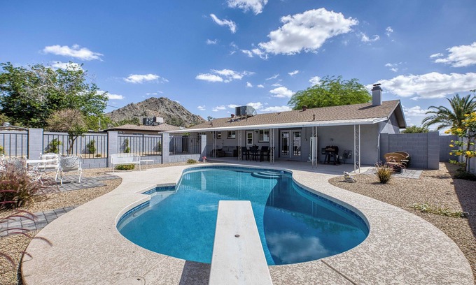Clearview House | Centrally Located Oasis 1 Mi to Shadow Mountain!