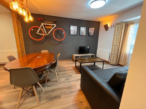 Burgos Apartment | CENTRO - PARKING Free - GUMERFLAT MUSEO VUT-09-234