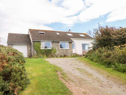Rhoscolyn House | Cerrig