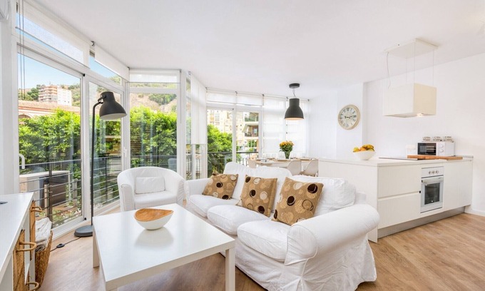 La Malagueta Apartment | Cervantes - Holiday apartment Malaga City