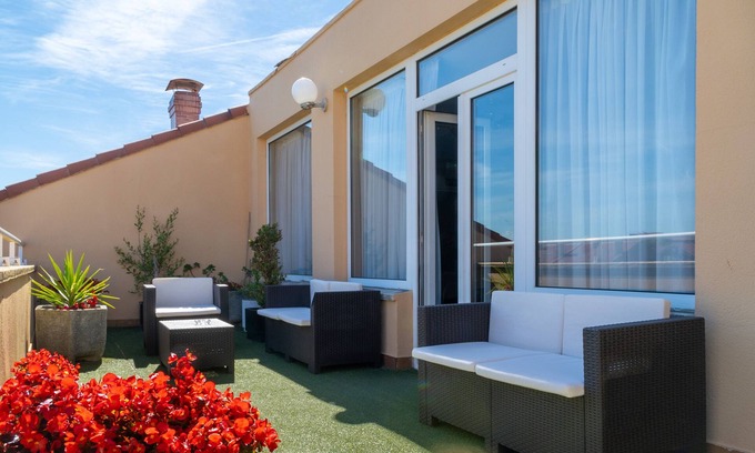 Sancibrian Hotel | Château La Roca
