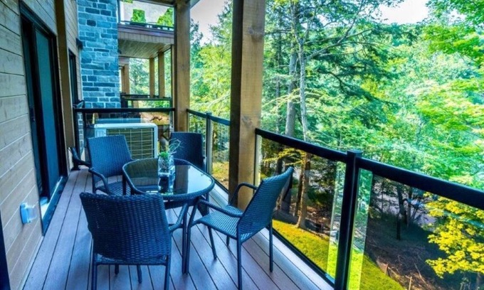 Mont-Tremblant Apartment | Château Morritt