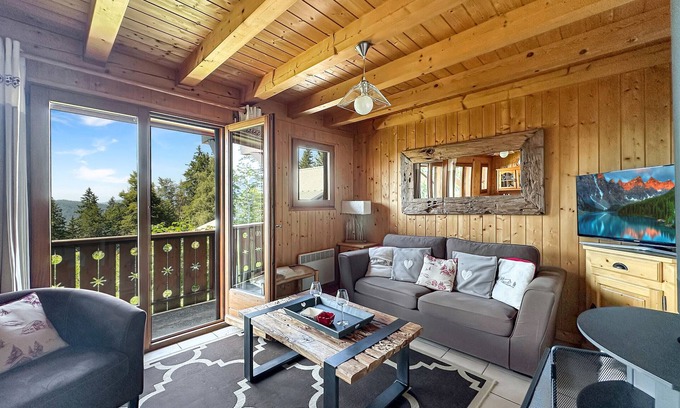 Les Carroz-d'Araches Ski Chalet | CH143 - Chalet cosy 6 personnes