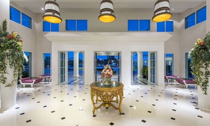Nakhon Si Thammarat Hotel | Chada@Nakhon