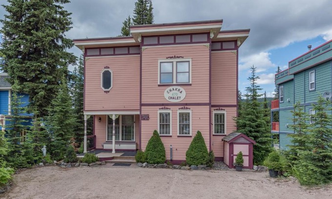 Silver Star Mountain House | Chakra Chalet
