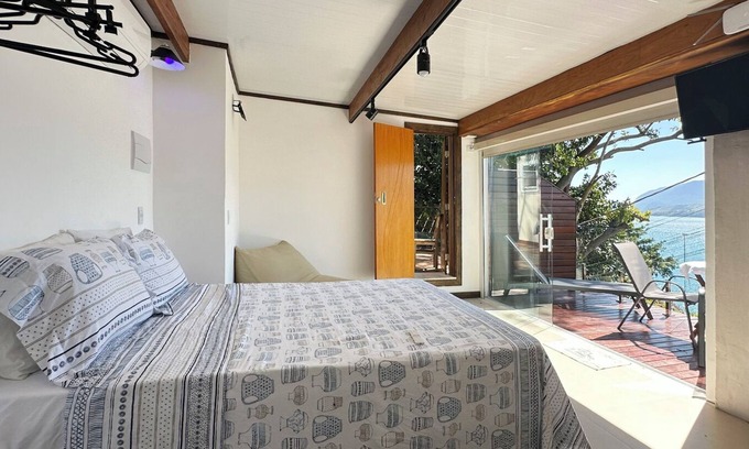 Cambaquara Ski Chalet | Chalé Terapia com vista para o mar, WiFi e ar