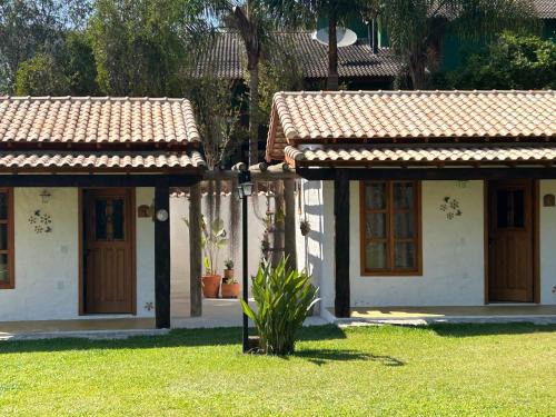 Cunha Cabin | Chalés Pequena Floresta