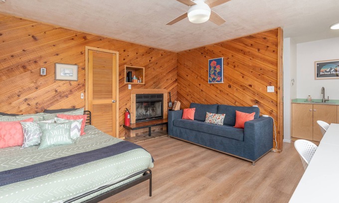 Brian Head Condo | Chalet 11B- Pet Friendly Condo With Amazing Views
