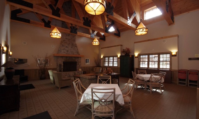Government Camp Ski Chalet | Chalet 148 at the Official Collins Lake Resort