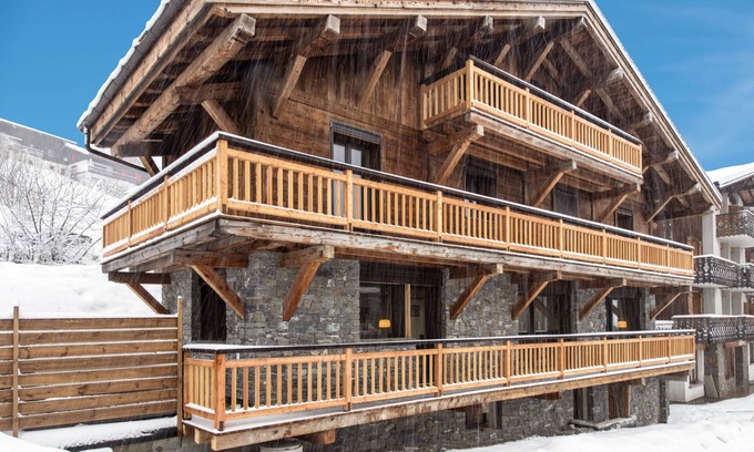 Les Gets Ski Chalet | Chalet 15 persons Cocon des neiges resort center Les Gets/all comfort