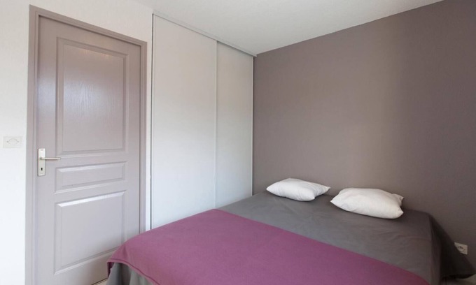 La Salle-les-Alpes Ski Chalet | Chalet, 300m from ski slopes, terrace, parking, tv, 45m², Serre Chevalier