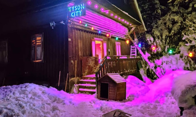 Entremont Ski Chalet | Chalet 8 People + Large Land And River