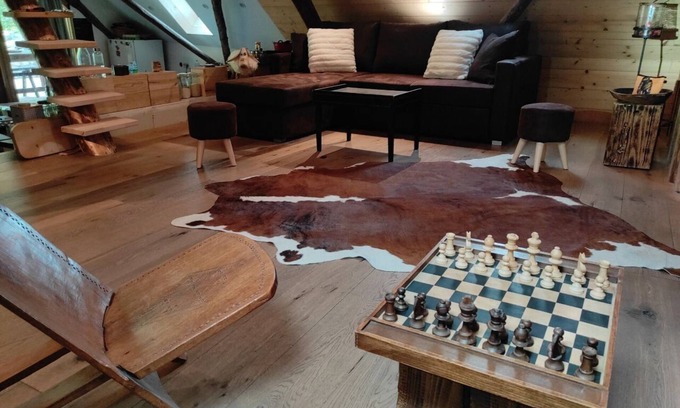 Albiez-Montrond Ski Chalet | Chalet at 1400 m