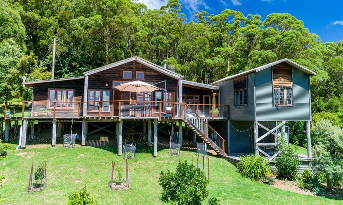 Beaumont House | Chalet Beaumont, Berry & Surrounds