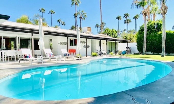 Deep Well Ranch House | Chalet Calle: Classic Palm Springs Sophistication