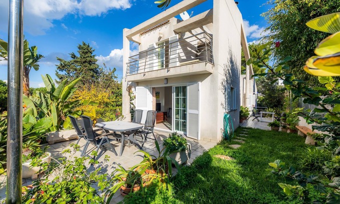 Mal Pas-Bon Aire Ski Chalet | Chalet 'Cas Ferrer' close to the Beach with Garden & Wi-Fi