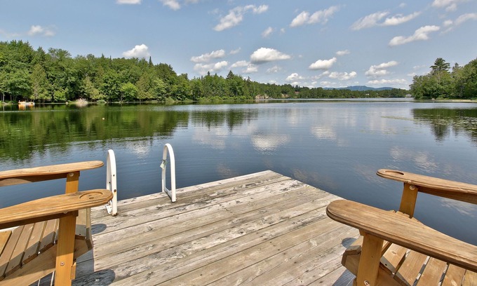 Mont-Tremblant Cabin | Chalet Champêtre au Bord du lac Forget