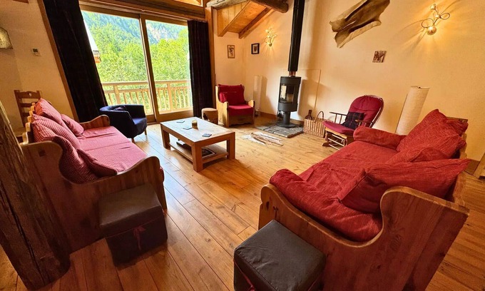 Villarabout Apartment | Chalet Chardons - Authentic chalet near the 3 Valleys