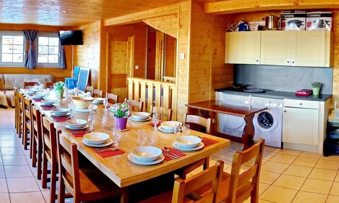 Villarembert Ski Chalet | Chalet de luxe 4* · Tout confort · Jacuzzi & Sauna · 5 Chambres - FR-1-267-257