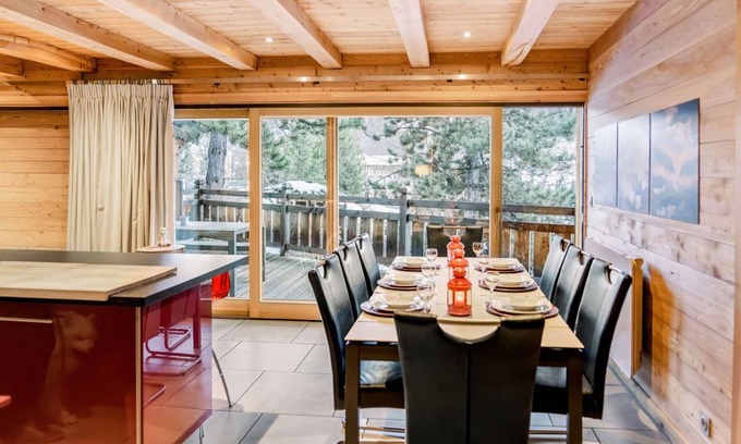 Saint-Chaffrey Ski Chalet | CHALET EVEREST * AT THE FOOT OF THE CHANTEMERLE SLOPES, SERRE CHEVALIER 1350