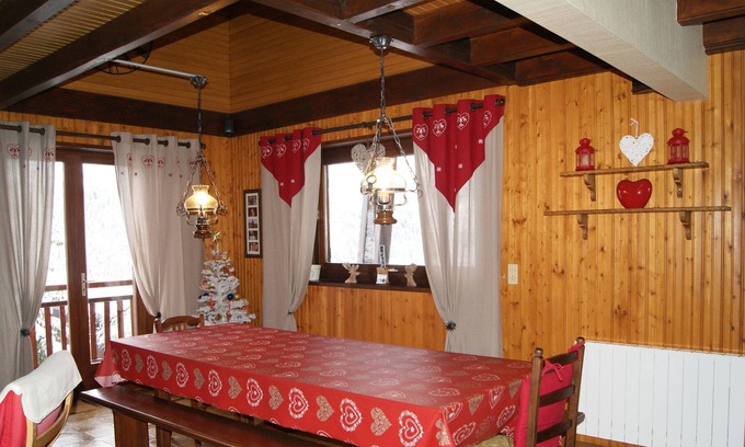 Notre-Dame-de-Bellecombe House | CHALET EN SAVOIE NEAR WINTER / SUMMER TRACKS AND WALKS