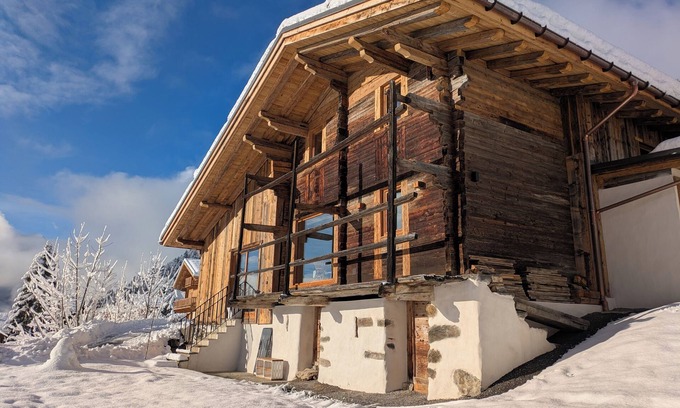 Hauteluce Ski Chalet | Chalet "Grand Mont" (6 guests)