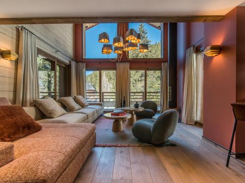 Meribel Ski Chalet | Chalet haut de gamme avec sauna, salle de jeux et 6 chambres à proximité des pistes et commerces - FR-1-613-117