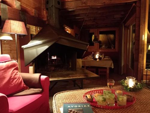 Avoriaz Ski Chalet | Chalet Hauts Forts à Avoriaz - 12 pers, skis aux pieds, terrasse sud, 5 ch, 5 sdb - FR-1-633-33