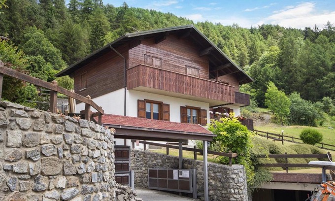 Bormio Ski Chalet | Chalet Holly