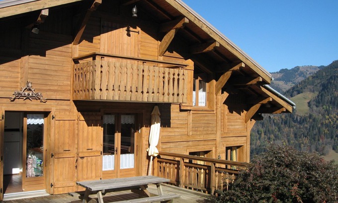 Saint-Gervais-les-Bains Ski Chalet | CHALET IN EXCEPTIONAL SITE 300 m FROM THE MECHANICAL HIGHWAYS
